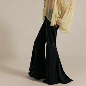 Boho We The Free Live Wire Flare / Bell Bottom Black Jeans – 31S